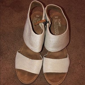 Toms Heels
